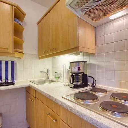 - Haus G, App 0g0605 Appartement *